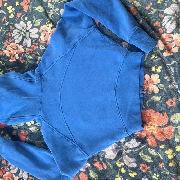 Lululemon cropped scuba full zipper 💙 - Picture 9 of 12